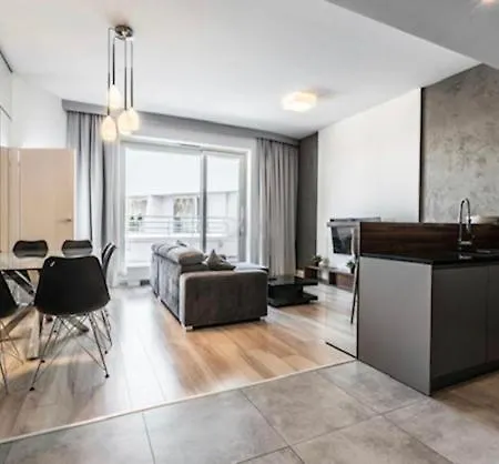 Ovo Hilton 604 Breslavia